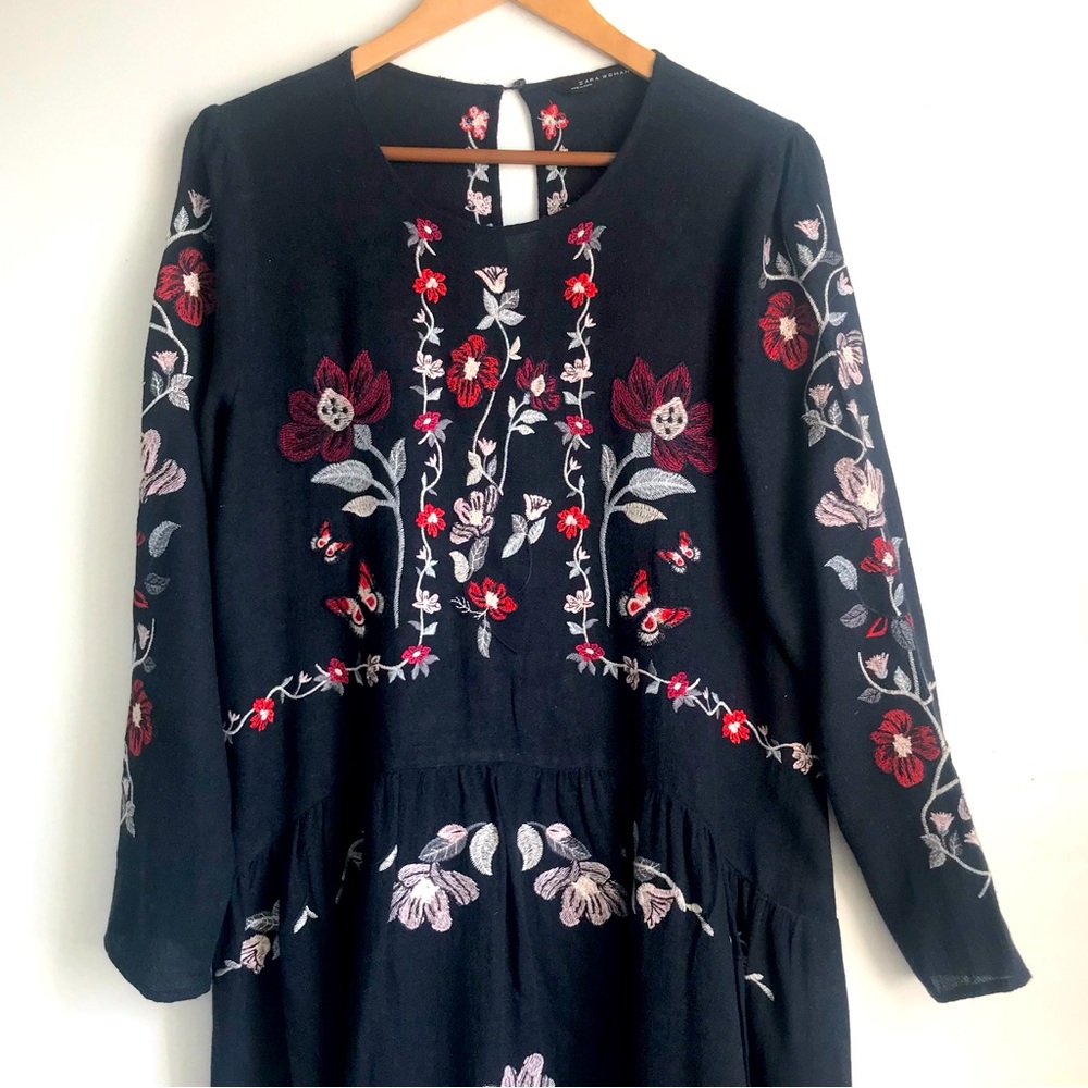 Zara Black Floral Embroidered Long-Sleeve Tunic Dress - Picture 10 of 15